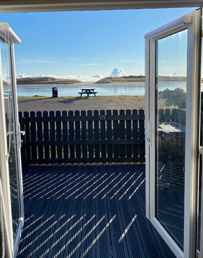 Beachfront Lodge, Lossiemouth Bay Екстериор снимка